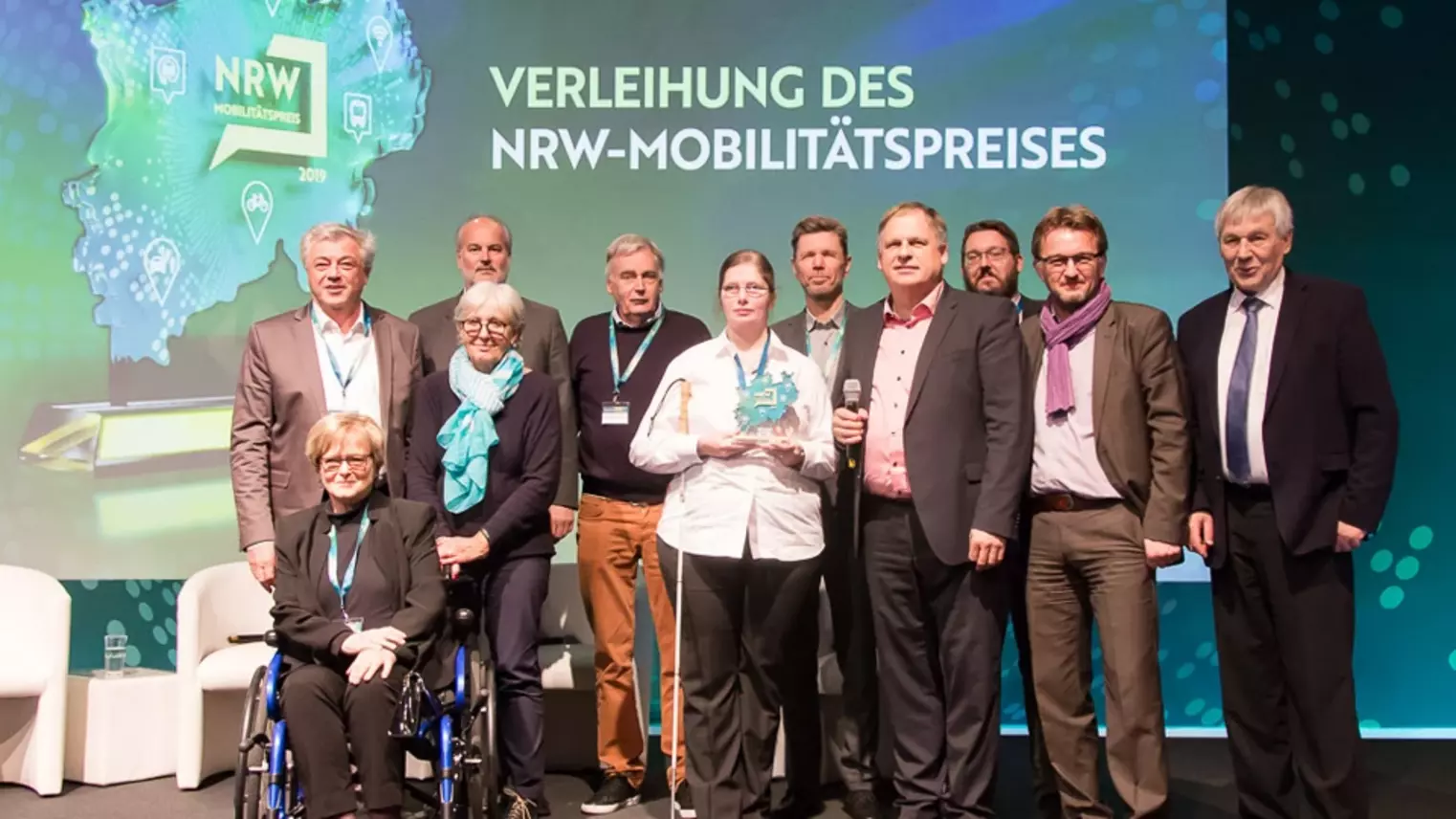 Die Preisträger des Mobilitätspreises: Der NRW-Mobilitätspreis wurde an den Kreis Soest für das Projekt smart4you verliehen.